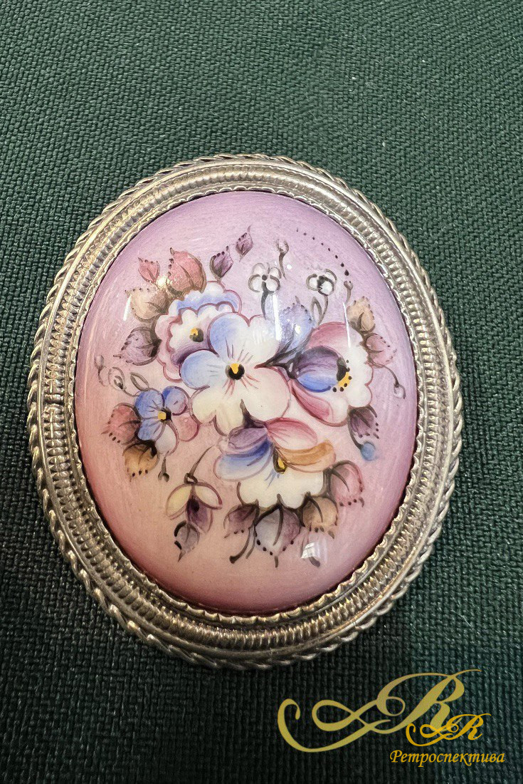 Серебряная брошь.  Финифть, серебро 925 пр. 12,9 гр. СССР. Винтаж. 