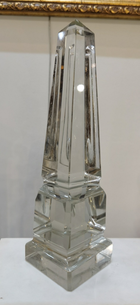 Обелиск, кварц, 25 см