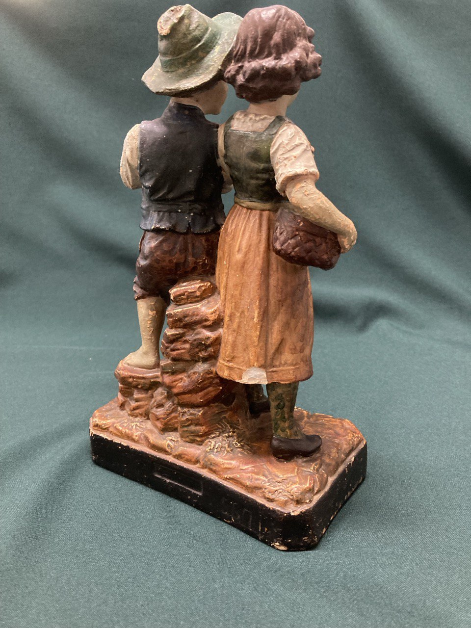 Гипсовая фигурка "Дети" Германия. Высота 26 см.