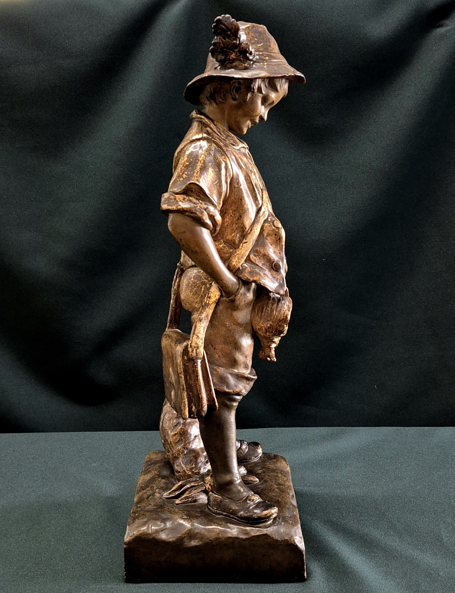Скульптура "Юный охотник", Австрия, конец XIX - начало XX в.
