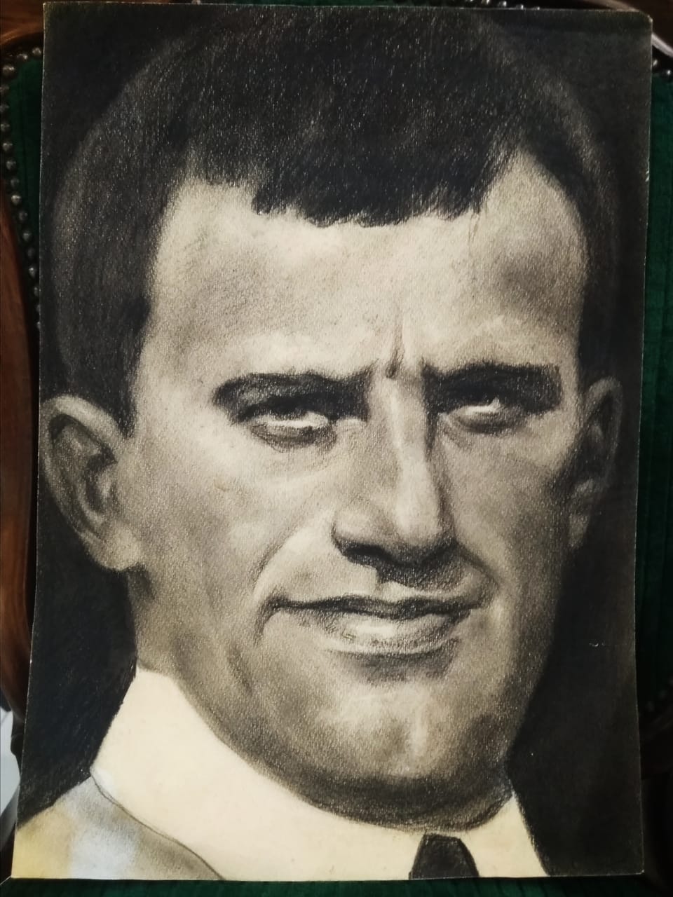 Портрет " Маяковский " бк Художник: Неизвестен. 42х29,5см.