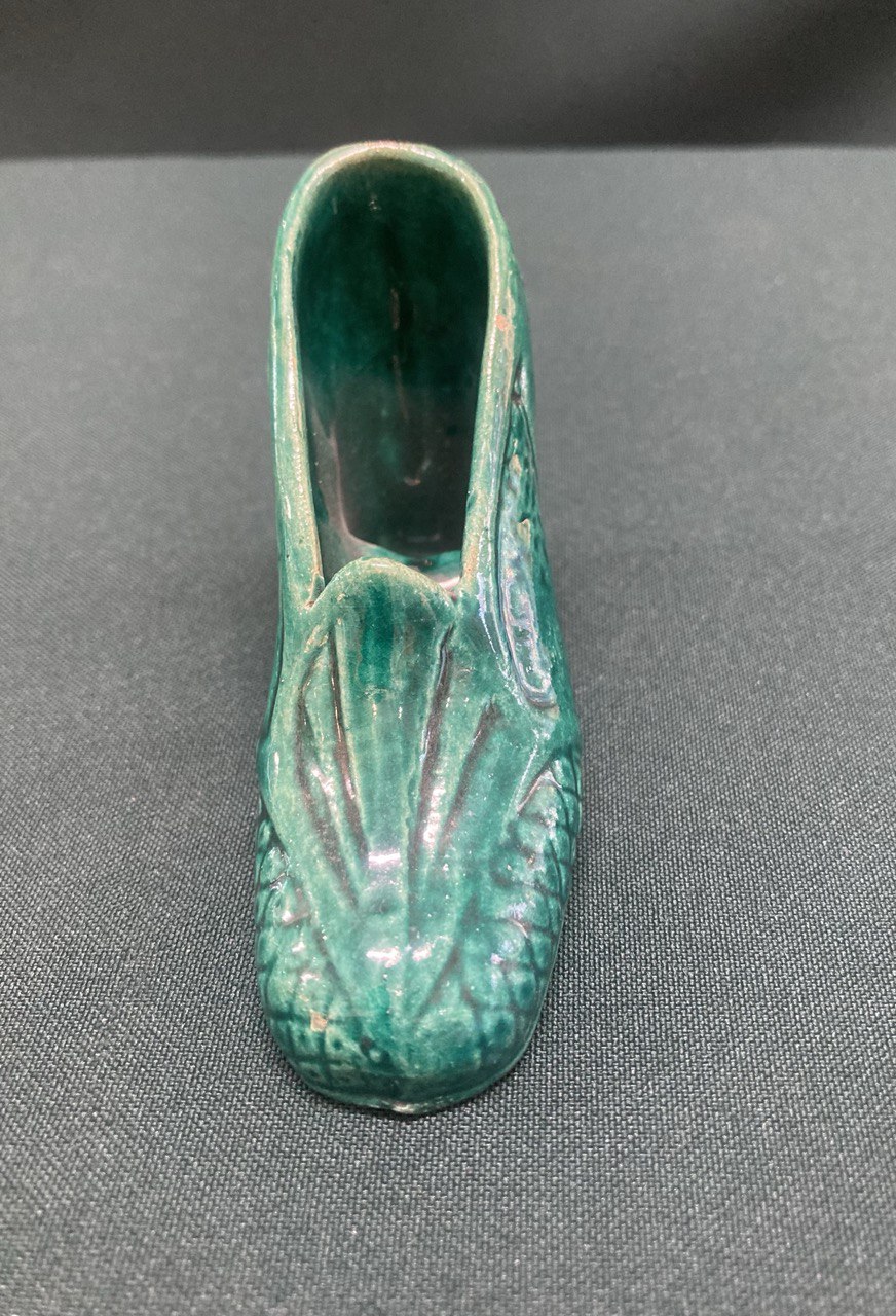 Керамическая туфелька Майолика.