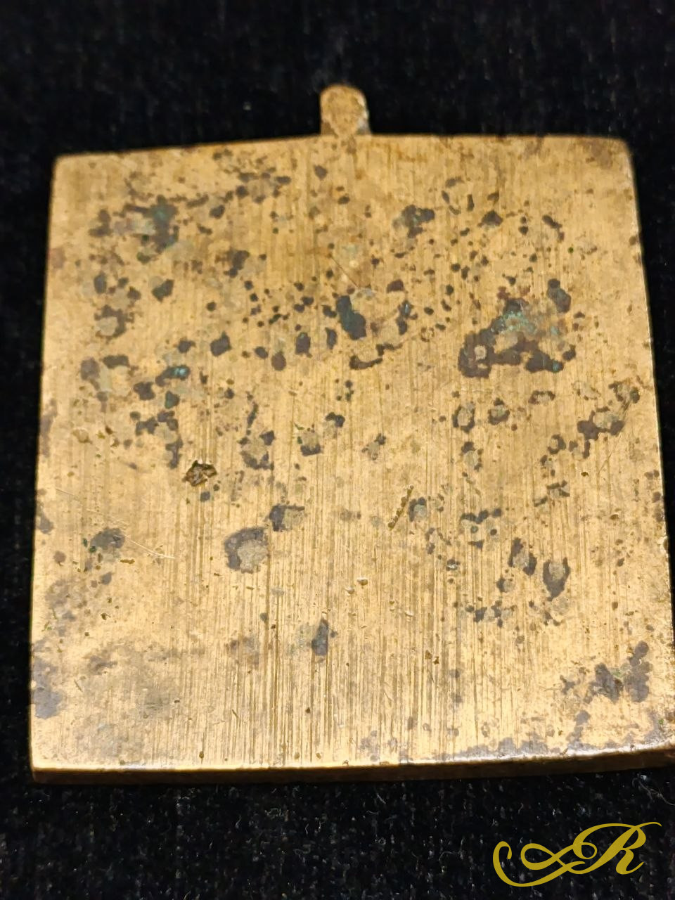  Икона "Богоматерь Знамение" XIX век. Бронза. В-6,5 см. Ш-5,5 см.
