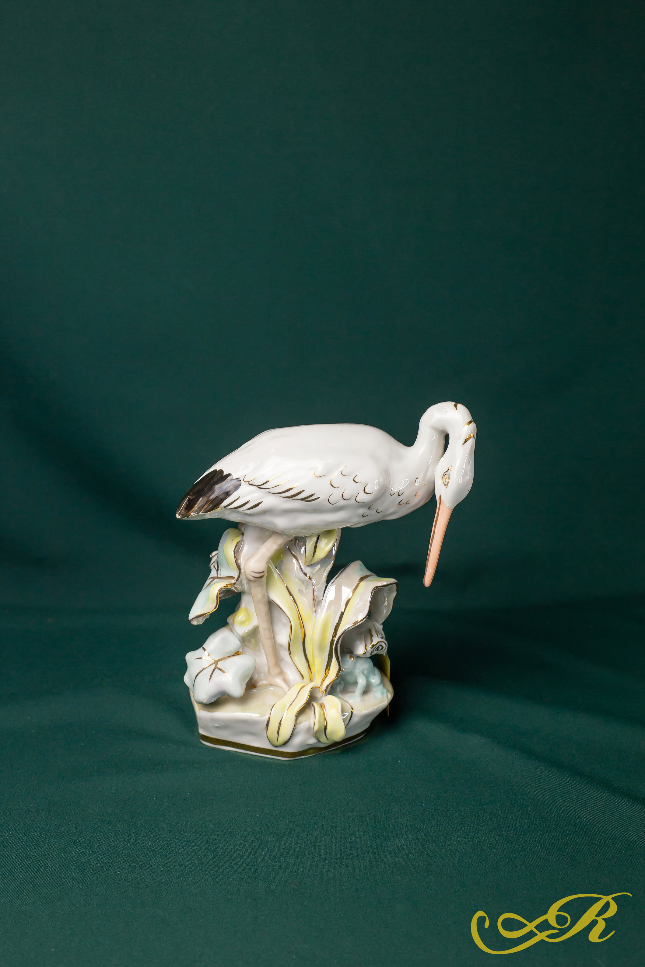 Фарфоровые фигурки " Птицы"