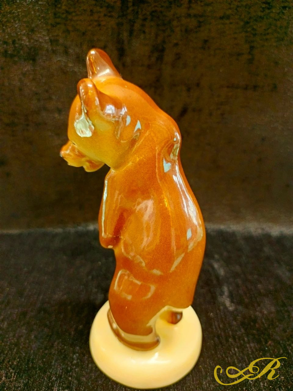  Фарфоровая статуэтка " Бурый медвежонок" ЛФЗ ( Ленинградский фарфоровый завод),  СССР 1938 г.Клеймо.