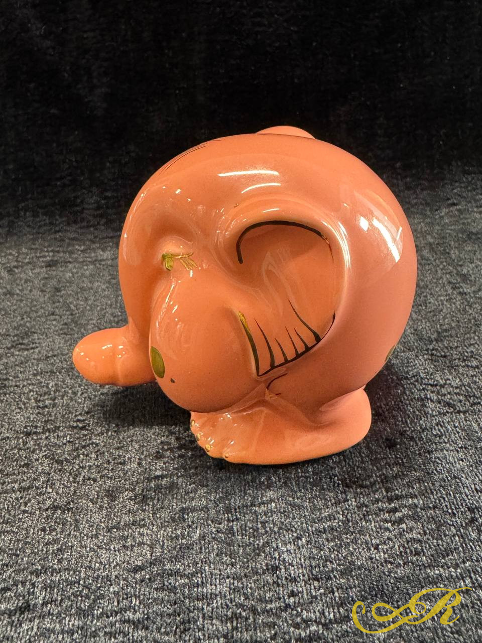 Слоник, фаянсовая статуэтка, золочение.