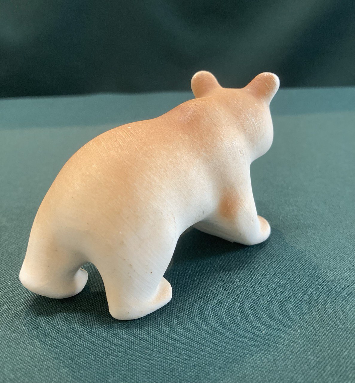 Фарфоровая фигурка "Мишка"