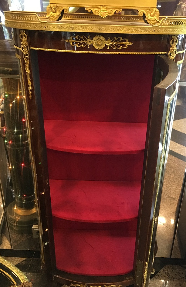 Витрина, Европа, кон. XIX в.