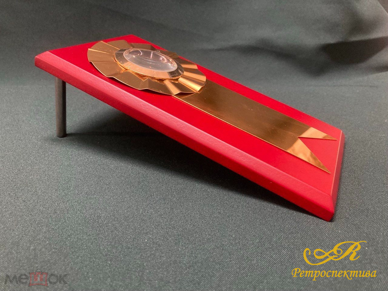 Часы настольные.Новые!