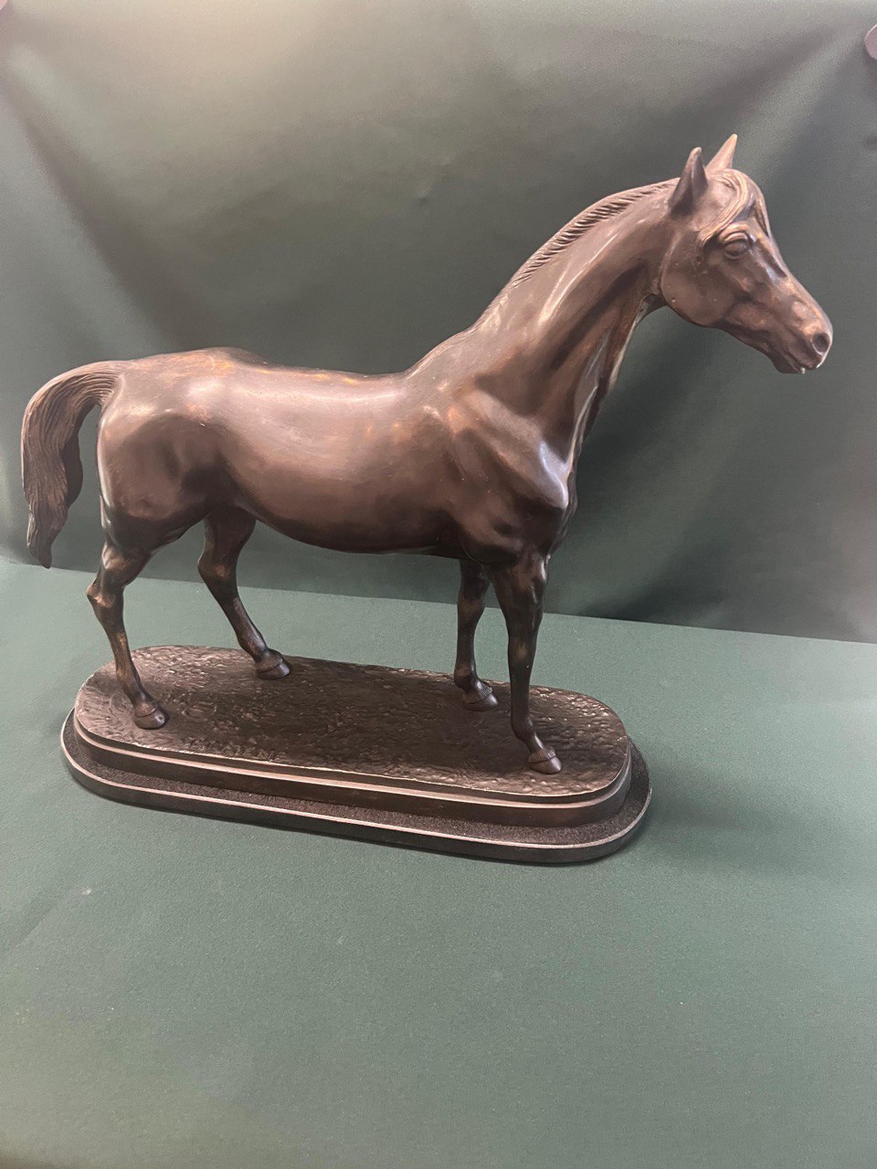 Скульптура "Конь". Р.J.Mene подписная. 1855 год. Бронза, патина. Размер 38 х 45 х 14 см.