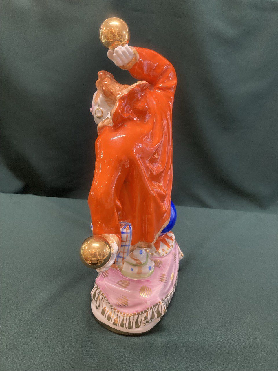 Клоун с шарами. Вербилки. СССР