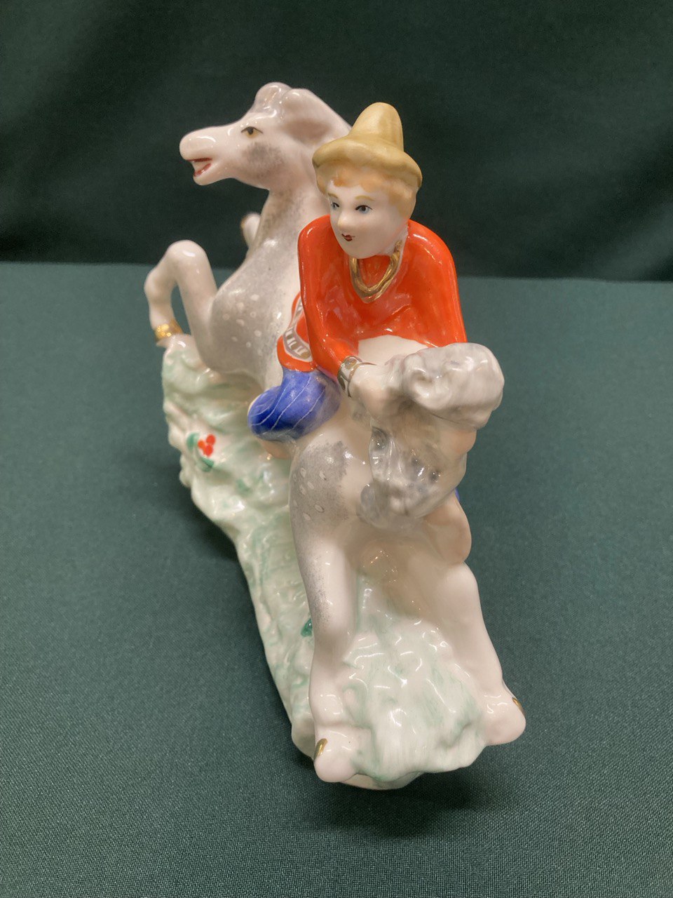 Фарфоровая статуэтка " Конек - Горбунок"  Киев 1950 -1962 г.г.