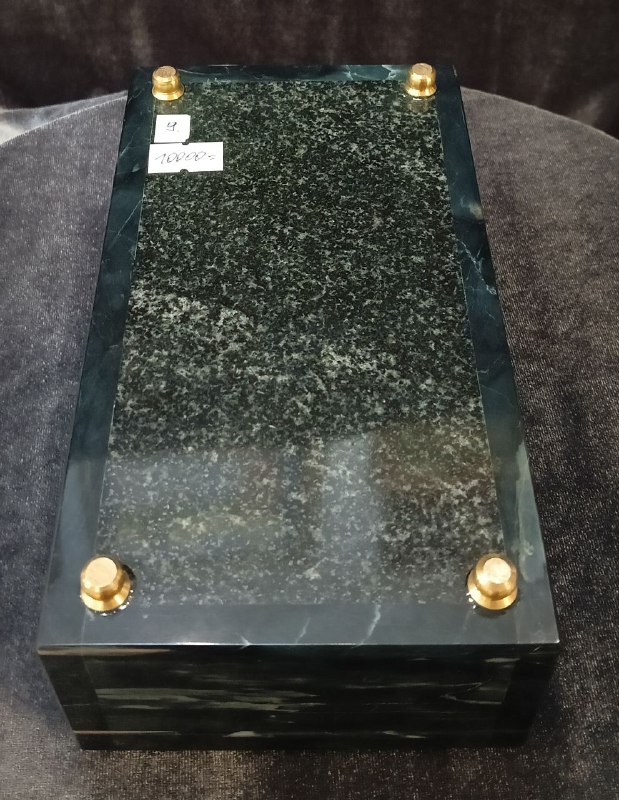 Шкатулка с выборками яшма (мулдакай + ташбулатовская) .