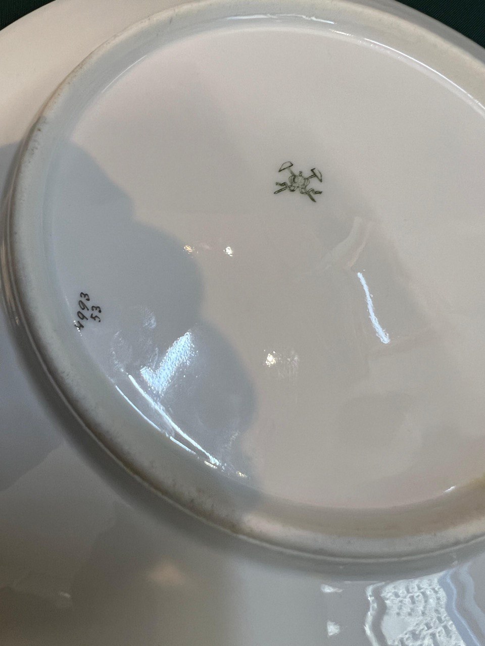 Фарфоровая сервировочная тарелка   до 1945 г.  Богемия (Чехия)  " Pirkenhammer "