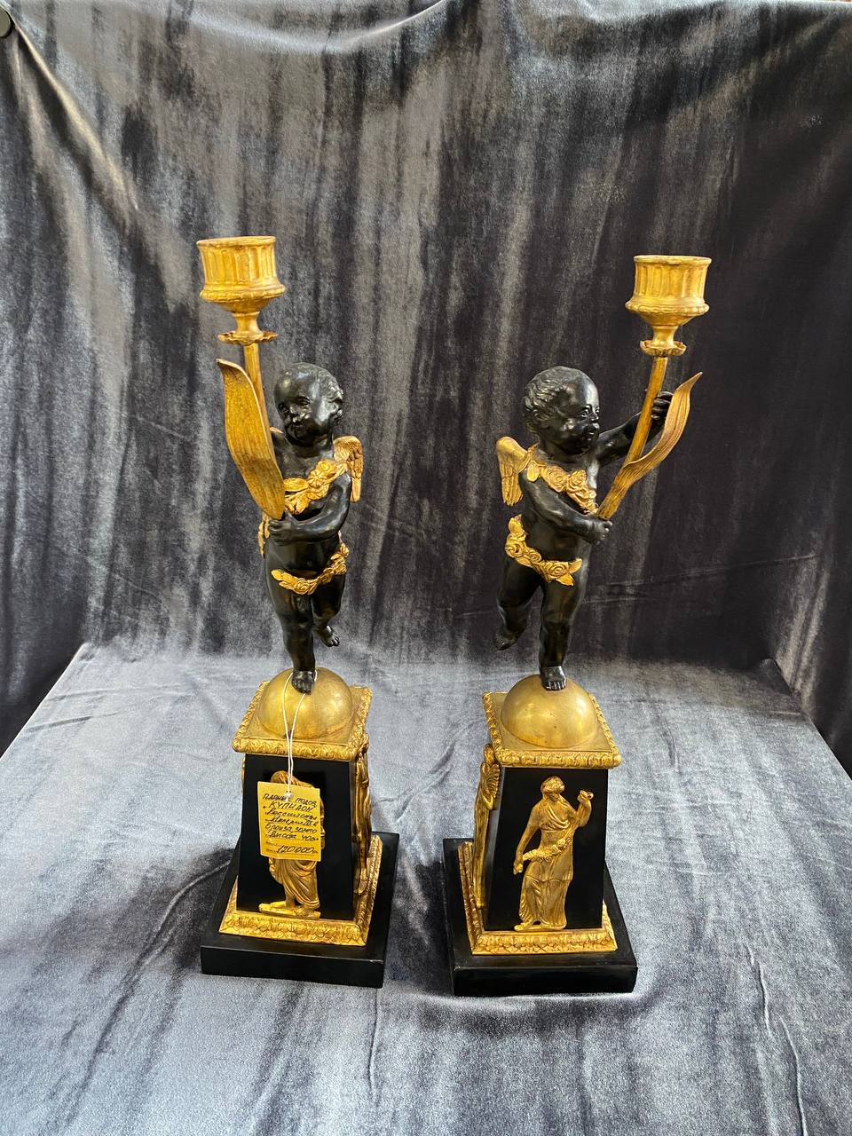 Подсвечники парные «Купидон»,Российская Империя XIX в. бронза, золото, высота 40 см