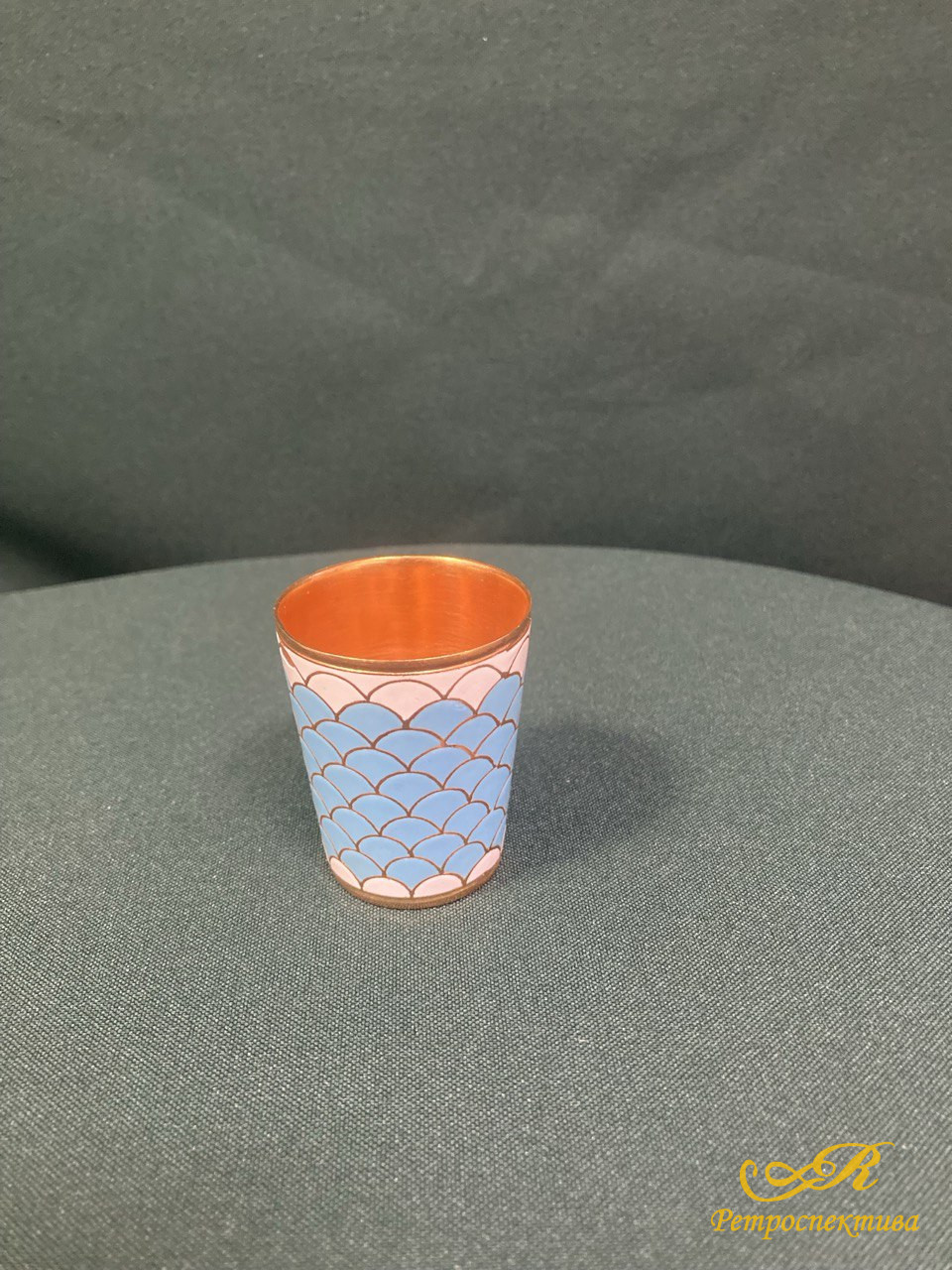 Стопка с голубой эмалью.Позолота.