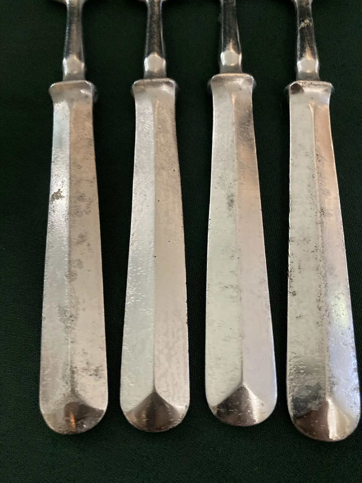 Вилки винтажные.4 шт. СССР.  Нержавейка. Цена за 1 шт.