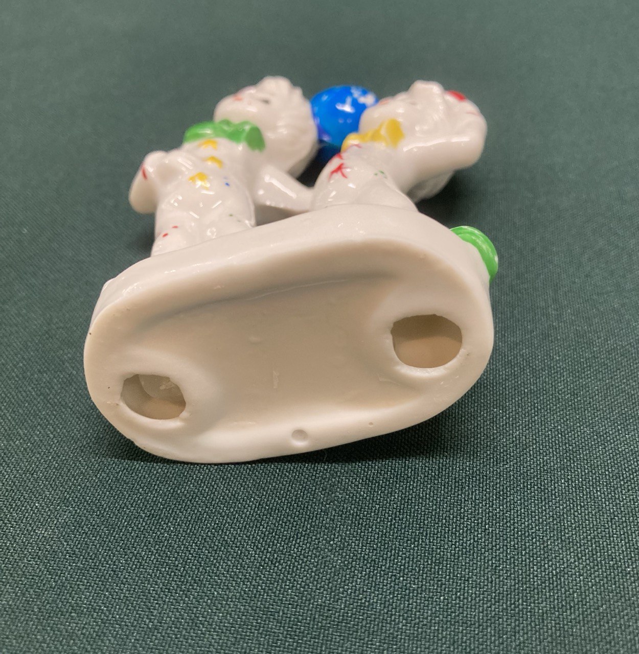 Клоуны с мячиком, фарфор СССР