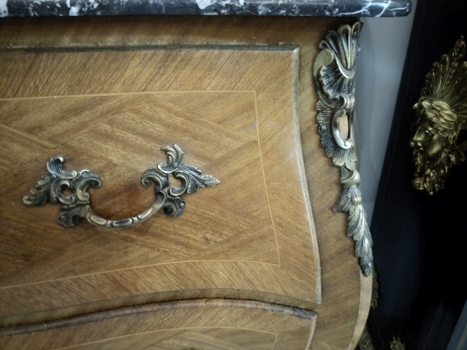 Комод в стиле Рококо, Европа, XIX в.