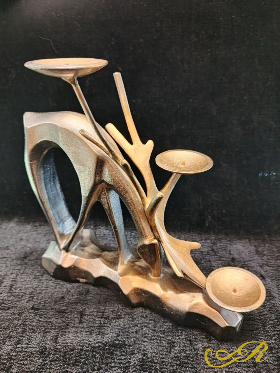  Подсвечник на три свечи "Олень на водопое", металл, литье, СССР, 1970-1990 гг.