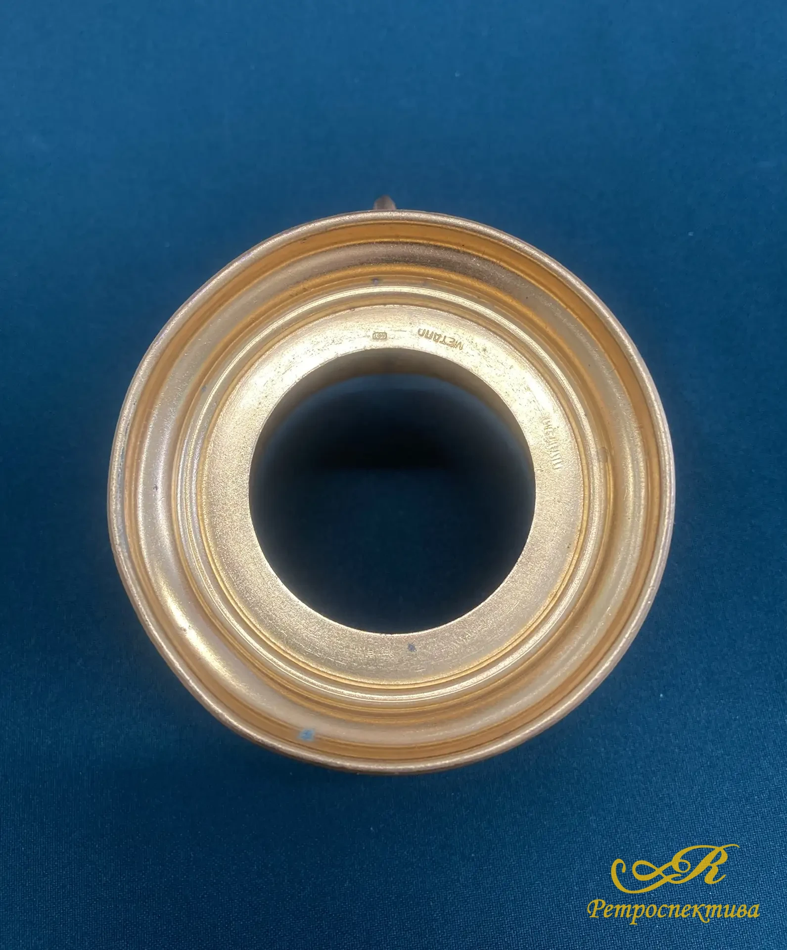 Подстаканник с горячей эмалью. ЛФ 7 МЕТАЛЛ. СССР.