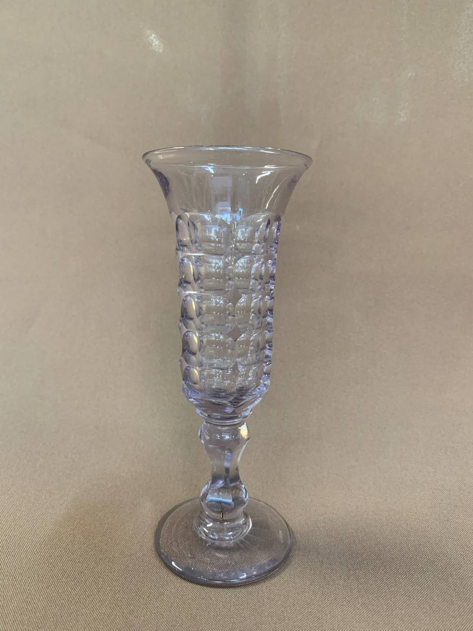 150 Две шампанки,19 век,высота 16см объем 85мл