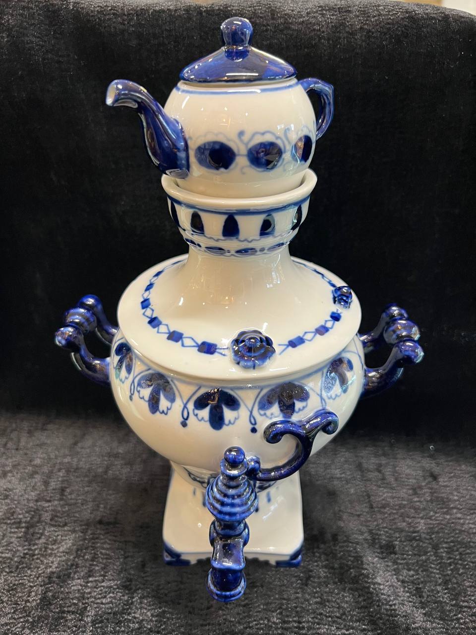 Самовар с чайником. Гжель. Сувенир.