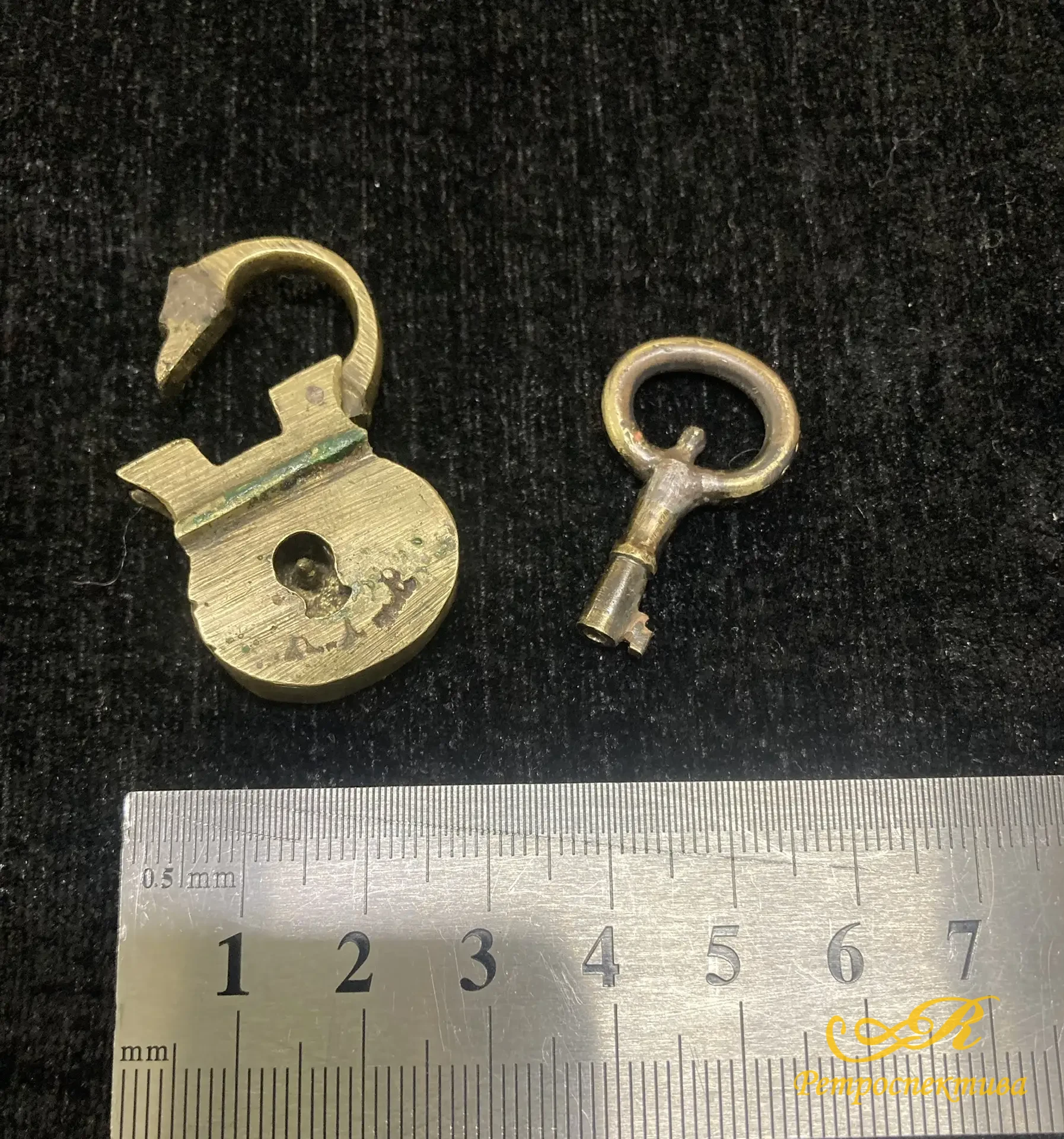 Замок мини. Россия XIX в.