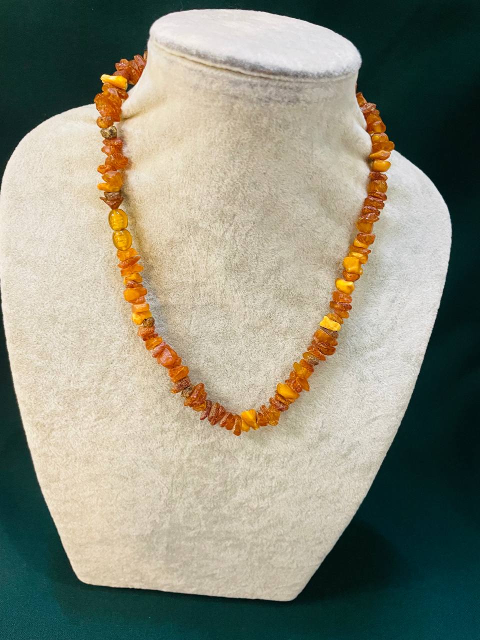 Бусы, янтарь