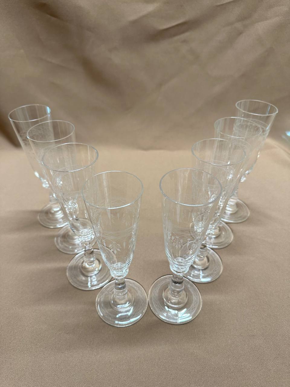 146. Шампанки 8 шт, СССР,  высота 166 мм