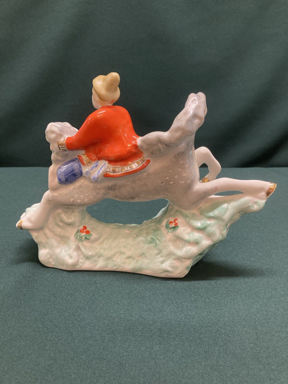 Фарфоровая статуэтка " Конек - Горбунок"  Киев 1950 -1962 г.г.