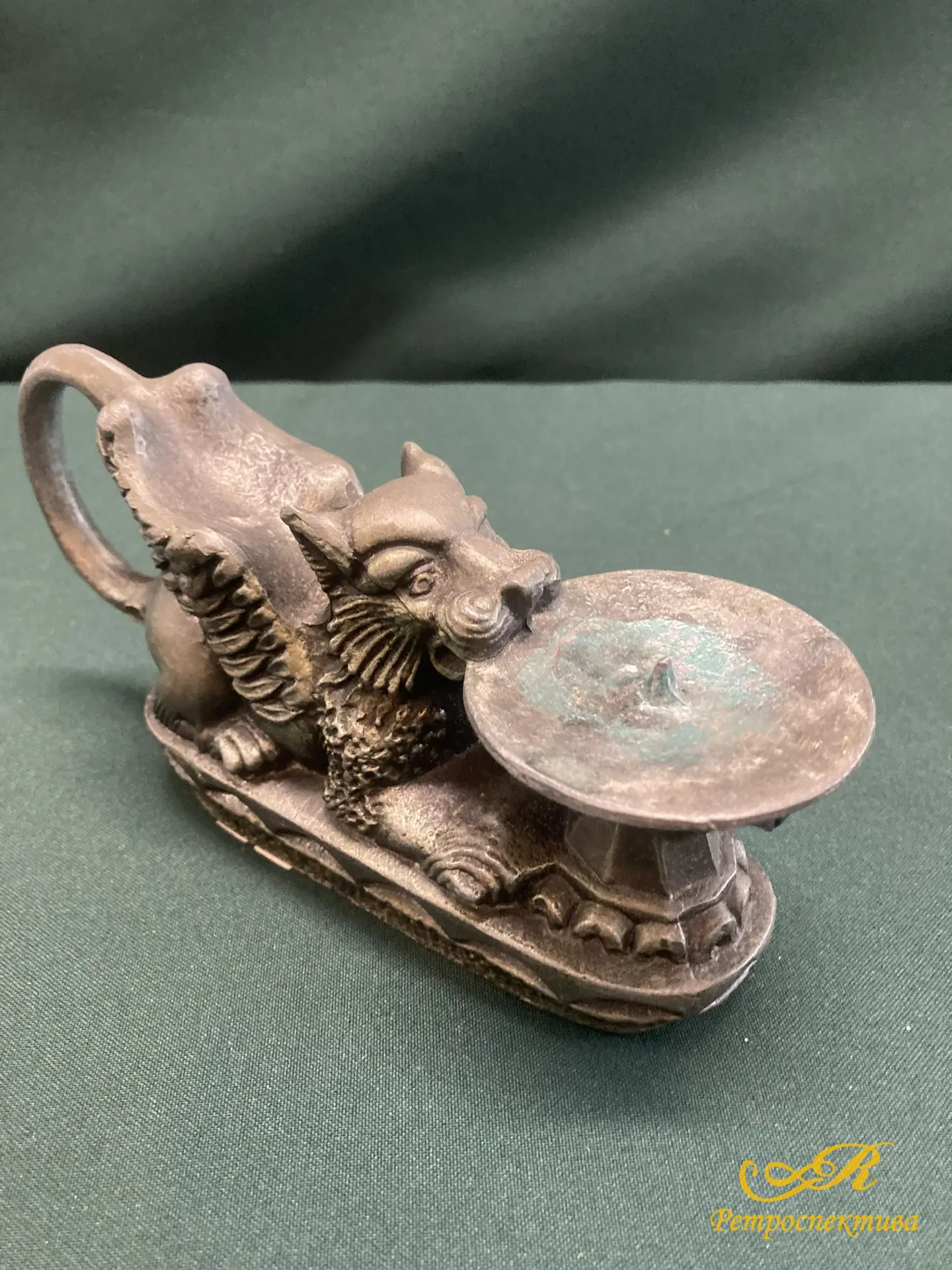 Подсвечник с ручкой ,бронзовый  " Горгулья."  Клеймо "СВ"