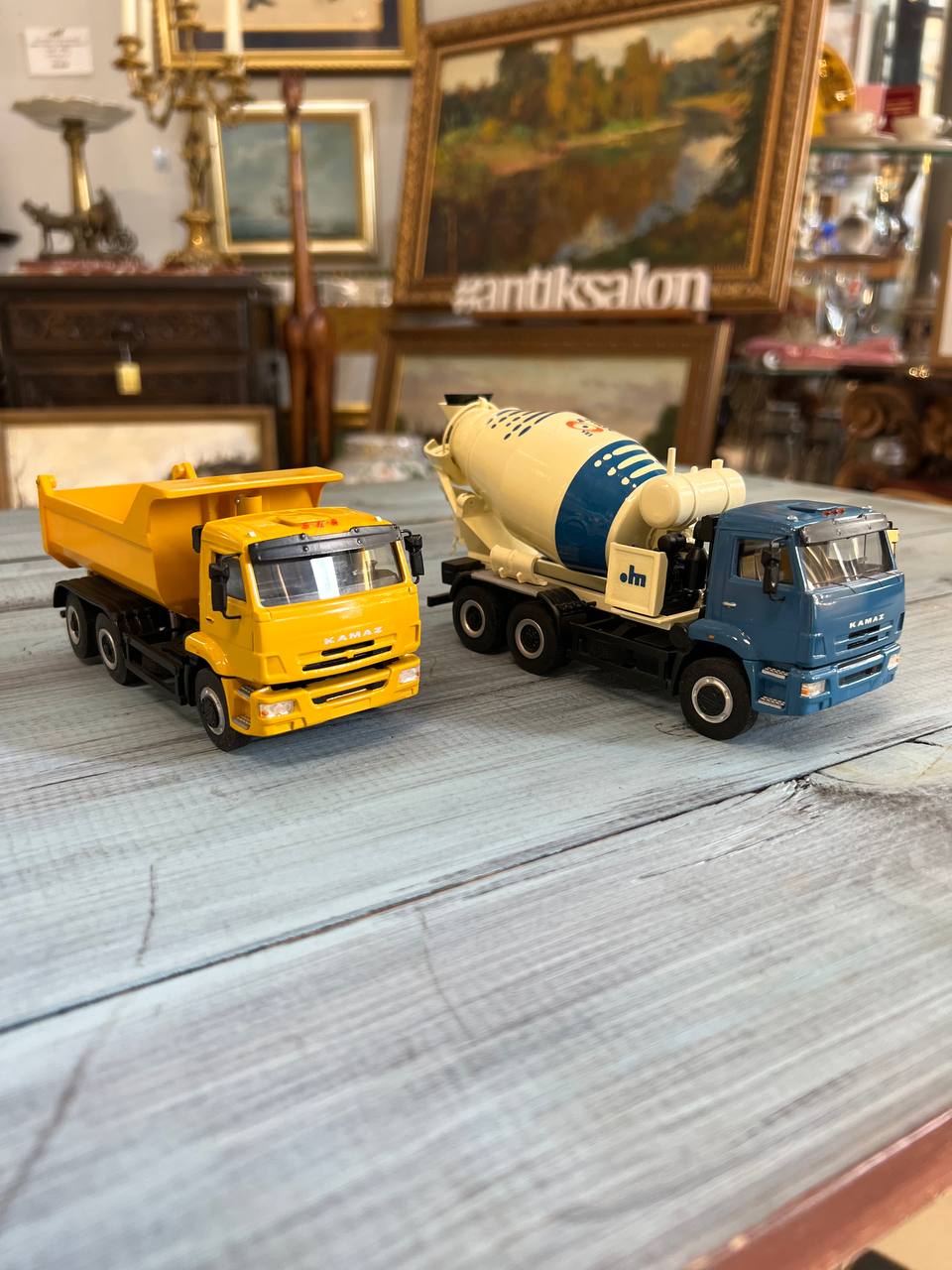 Модель "КАМАЗА" масштаб 1-12