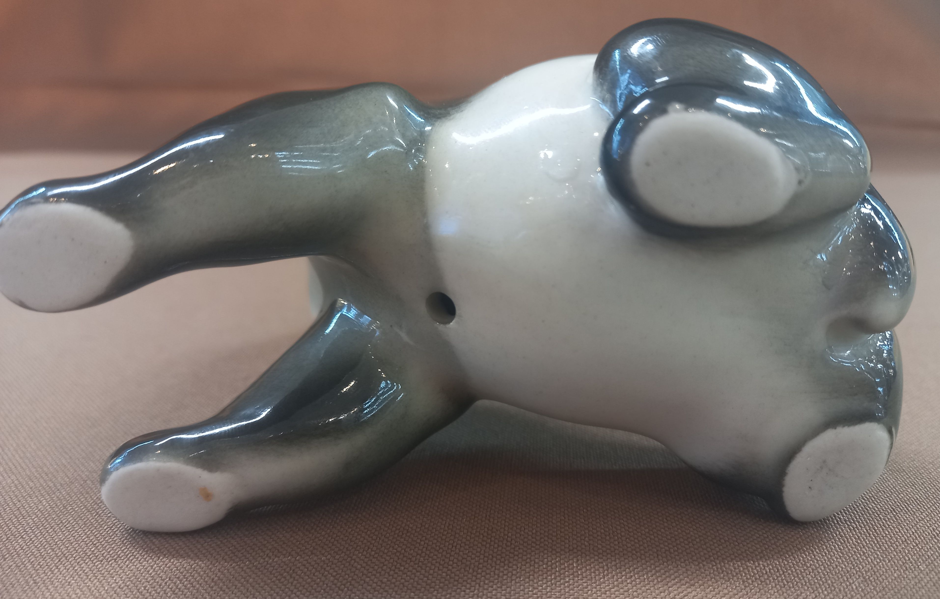 Фарфоровая статуэтка «Панда», фарфор, глазурь, ЛФЗ, высота 8 см