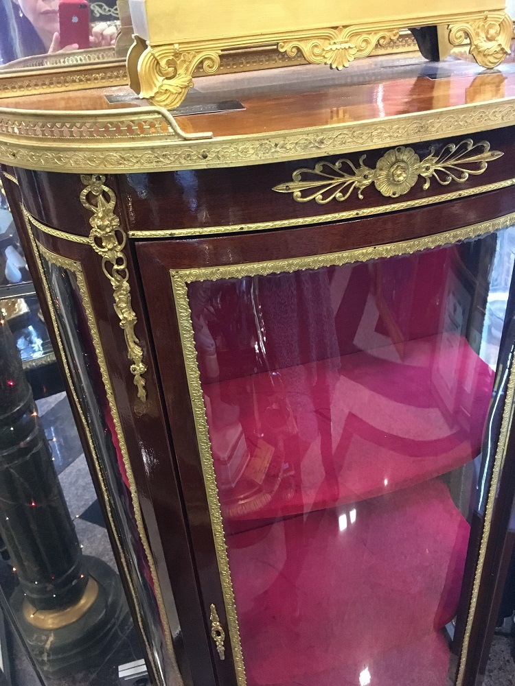 Витрина, Европа, кон. XIX в.