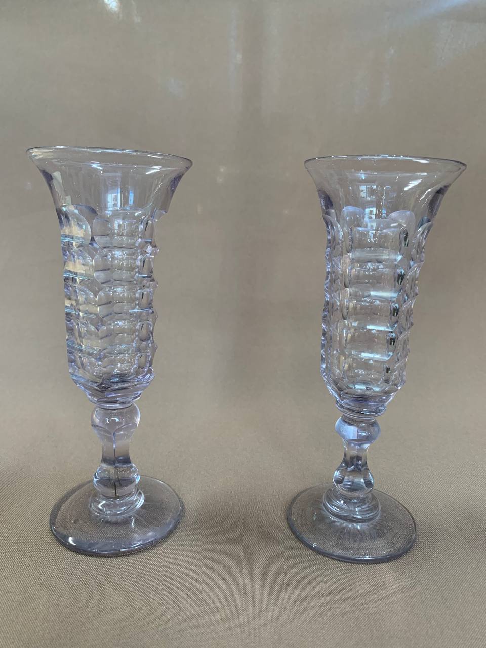 150 Две шампанки,19 век,высота 16см объем 85мл