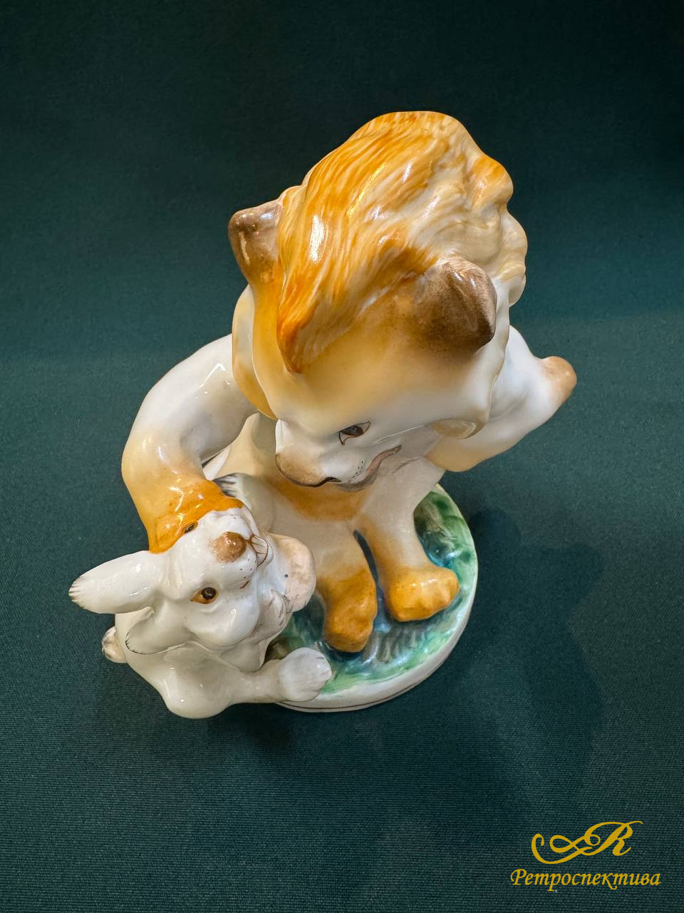 Фарфоровая статуэтка " Заяц во хмелю" ЛФЗ СССР 1950 - 1954 г.г.