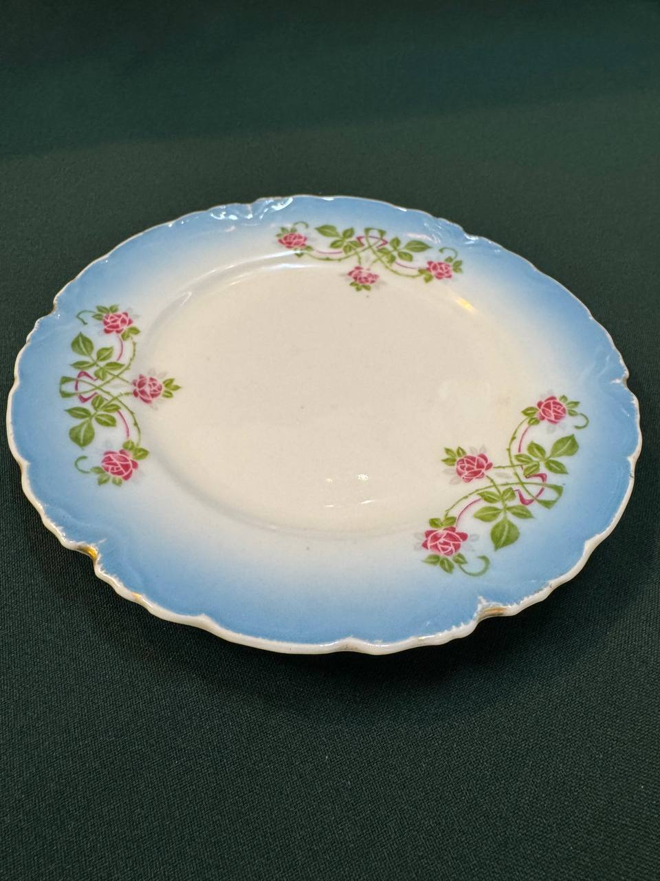 Фарфоровая тарелка Кузнецов, ГАРДНЕР, Ранние СОВЕТЫ? без КЛЕЙМА