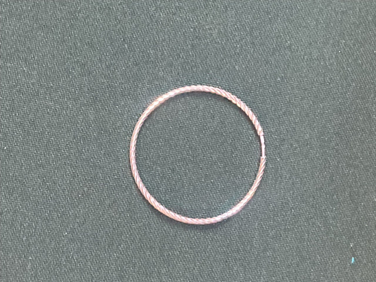 Серьга серебряная 1шт. диаметр 3,8 мм.