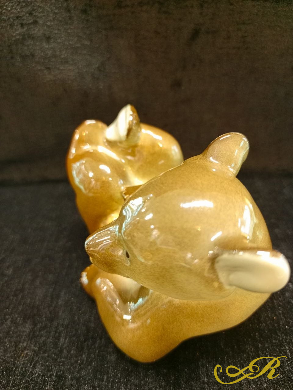  Фарфоровая статуэтка "Медвежонок лежащий" " Резвящийся мишка" ( ЛФЗ) Твердый фарфор Вторая половина ХХ века 1970-1980гг.