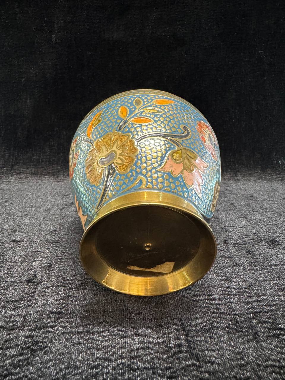 Ваза индийская. Бронза, эмаль. Высота 14 см.