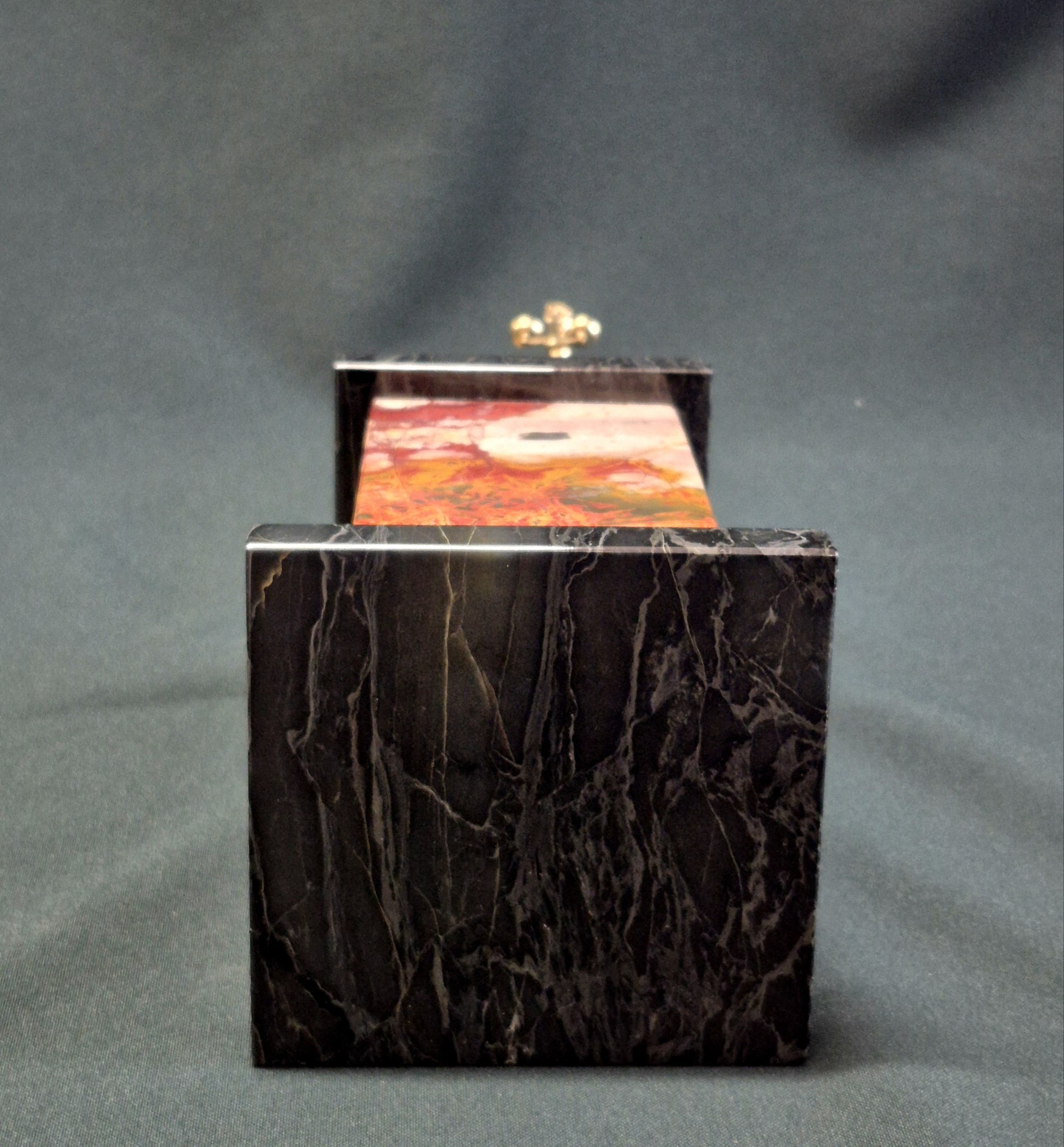 Скульптура "Фемида". Бронза