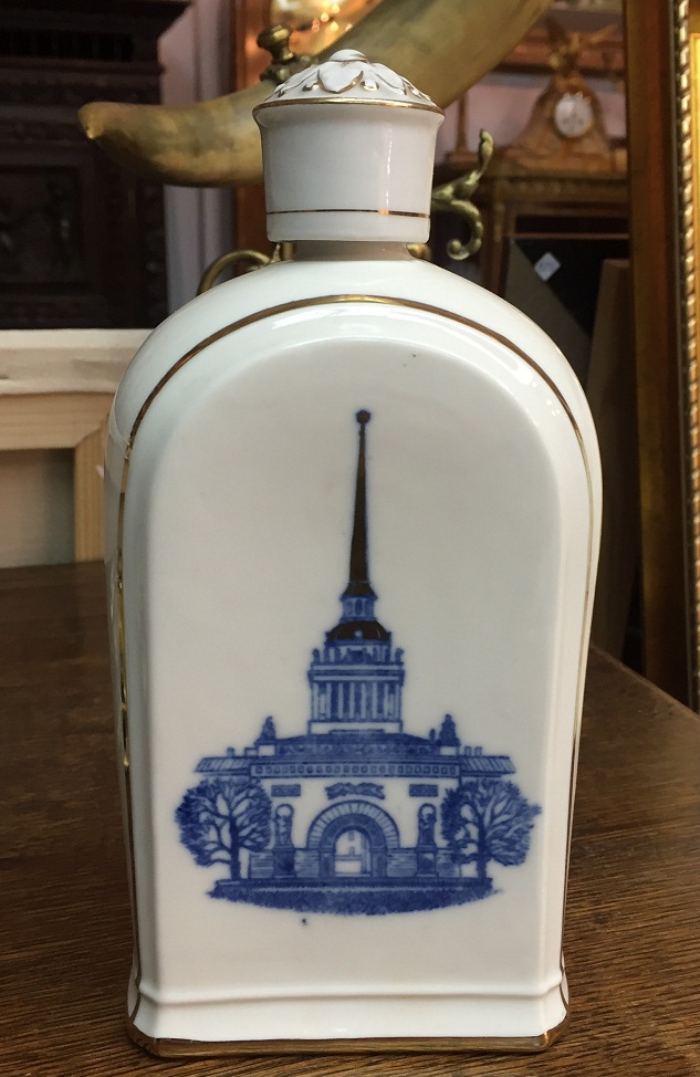 Фарфоровый графин "Адмиралтейство. 250 лет. Ленинград" ("Юбилейный"), СССР, 1953 г.