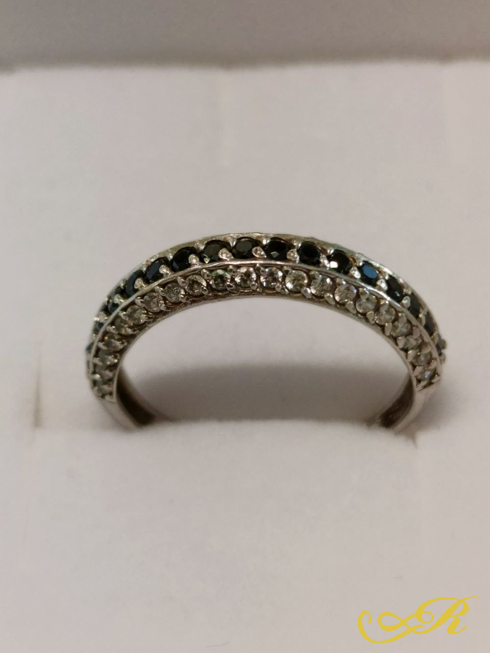  Серебряное кольцо 925 пробы с гранатом . 2,02 гр. 