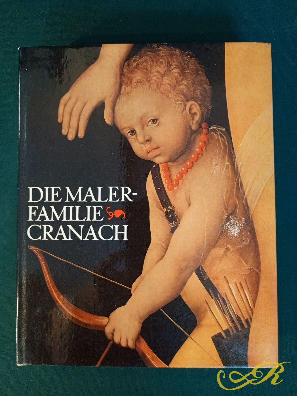   книга Вернера Шаде. фундаментальное исследование, посвященное династии немецких живописцев эпохи Возрождения. Книга впервые была издана в 1974 году в ГДР