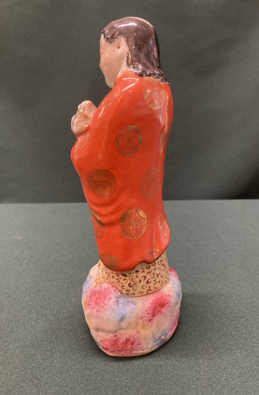 Фарфоровая статуэтка. Китай 1960 г. 