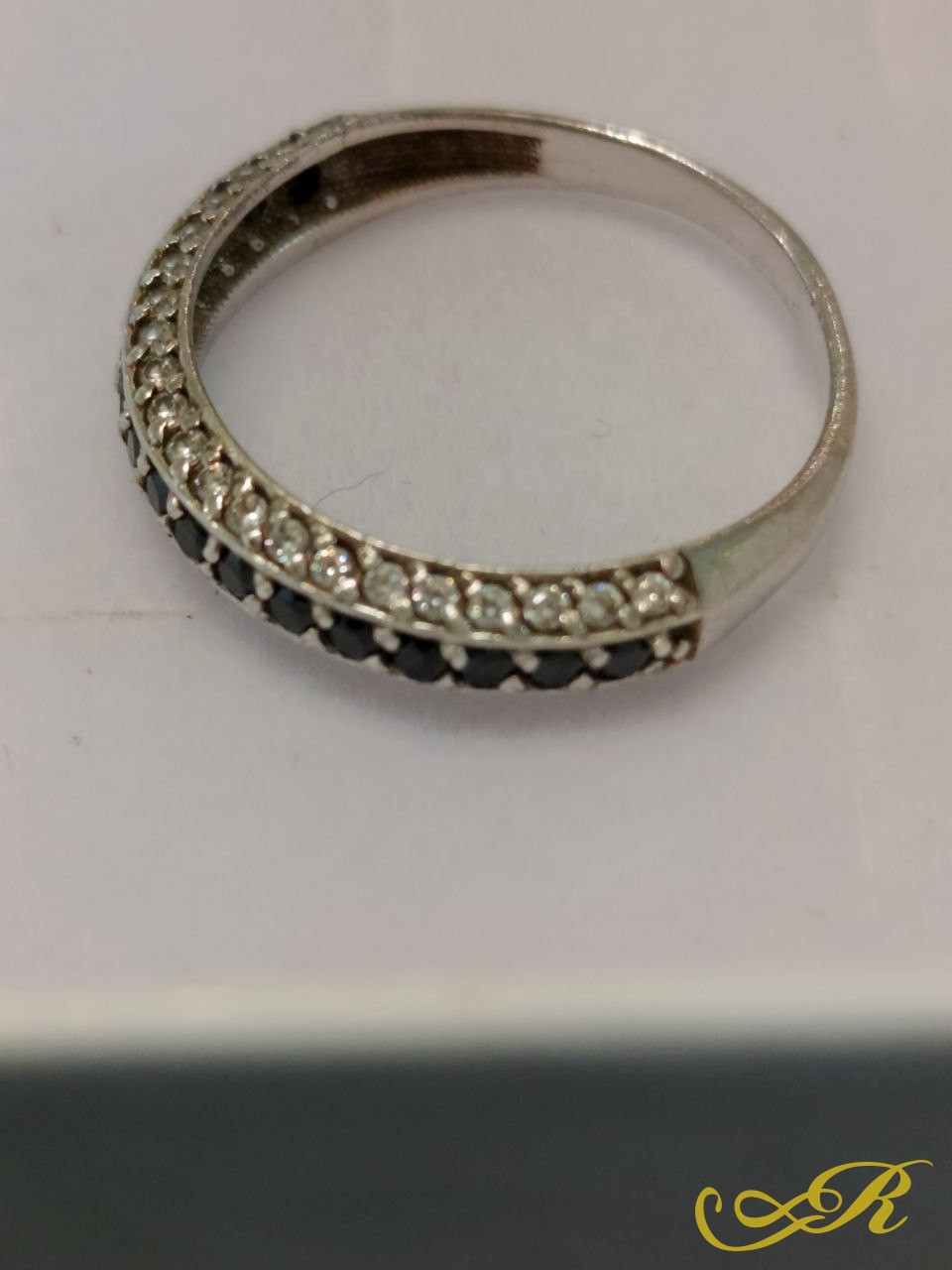  Серебряное кольцо 925 пробы с гранатом . 2,02 гр. 