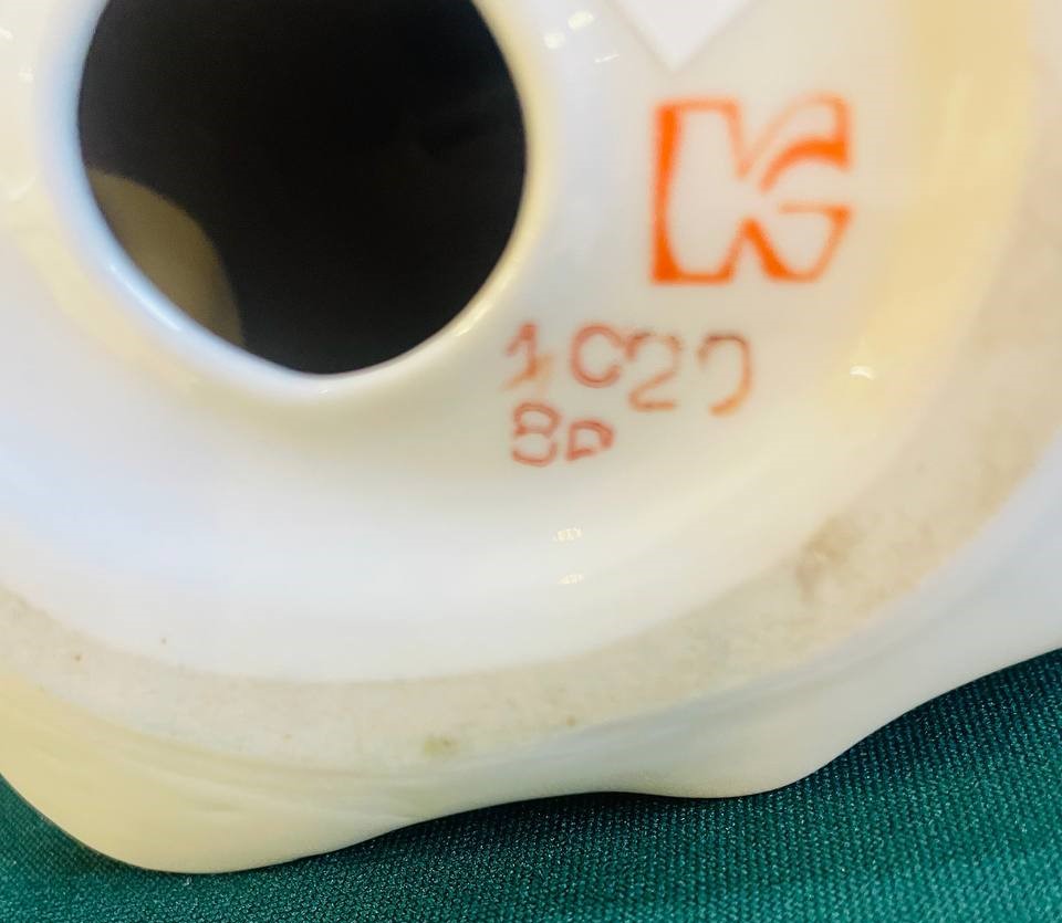 Статуэтка, "Девушка-грузинка в танце", фарфор