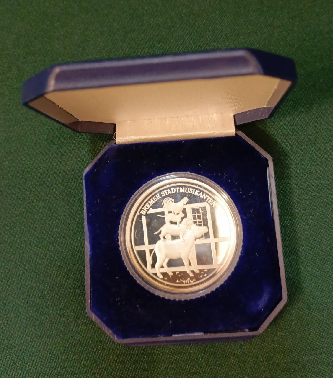 Медалька Германия Серебро 999 проба