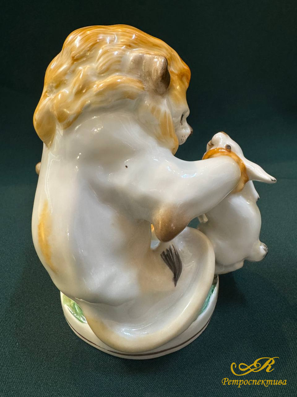 Фарфоровая статуэтка " Заяц во хмелю" ЛФЗ СССР 1950 - 1954 г.г.